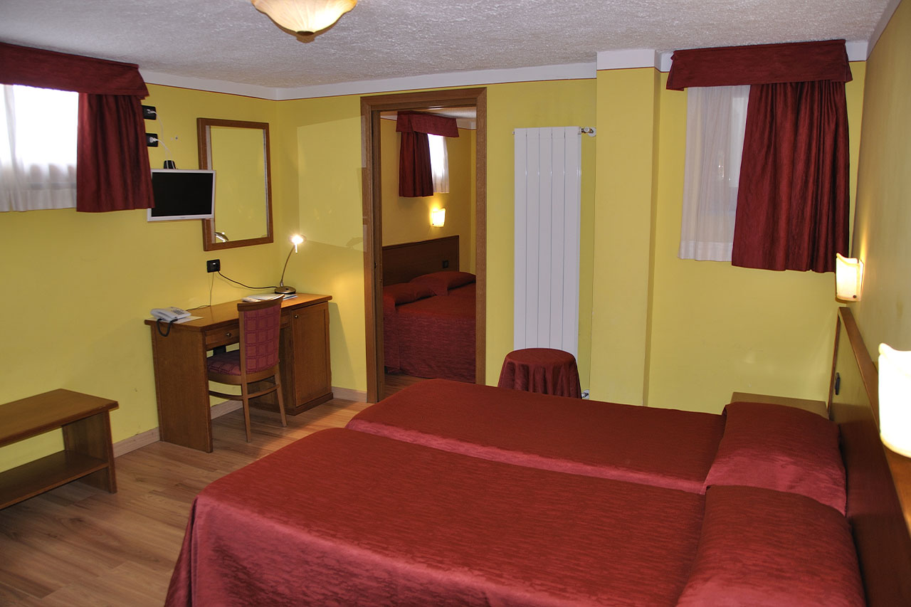 Comfort Rooms room at Hotel Sud-Ovest 1