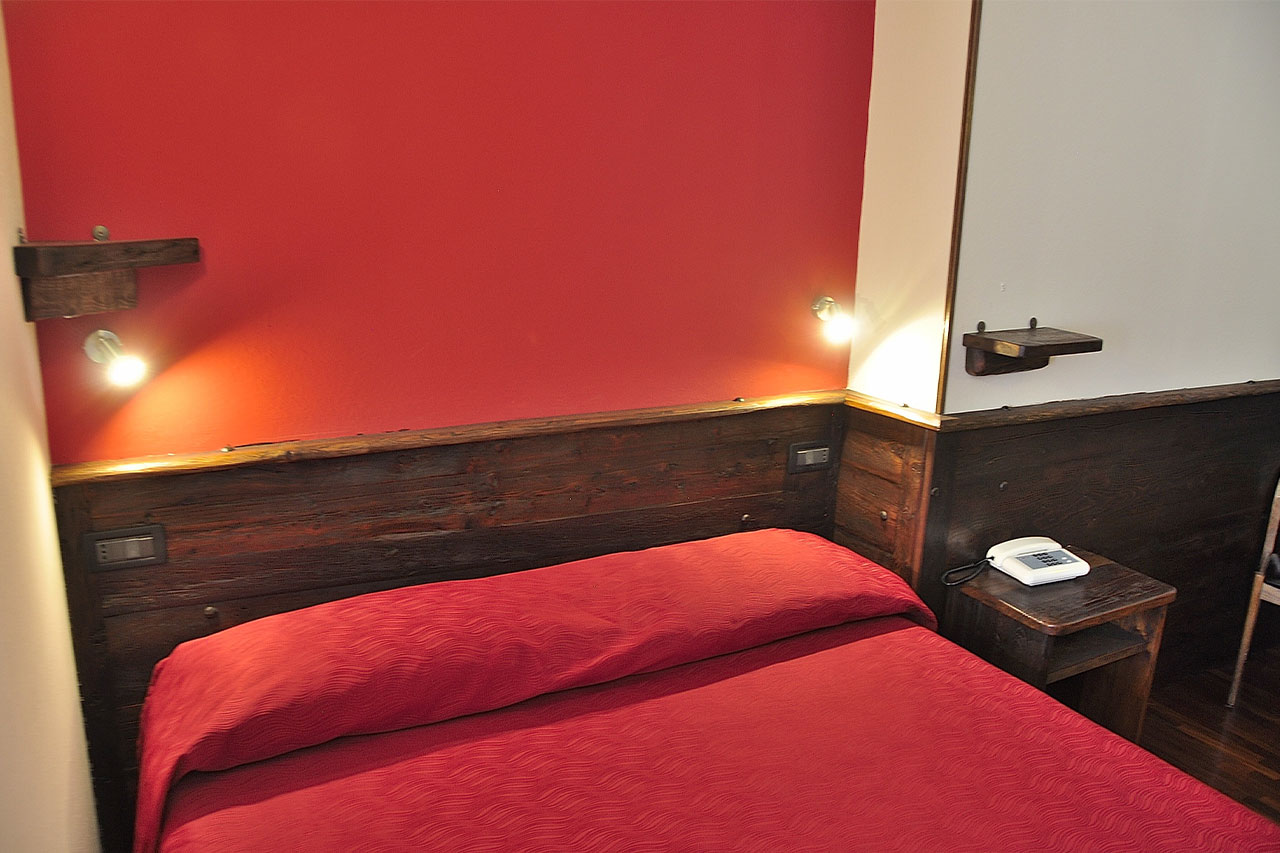 Standard Rooms room at Hotel Sud-Ovest 1