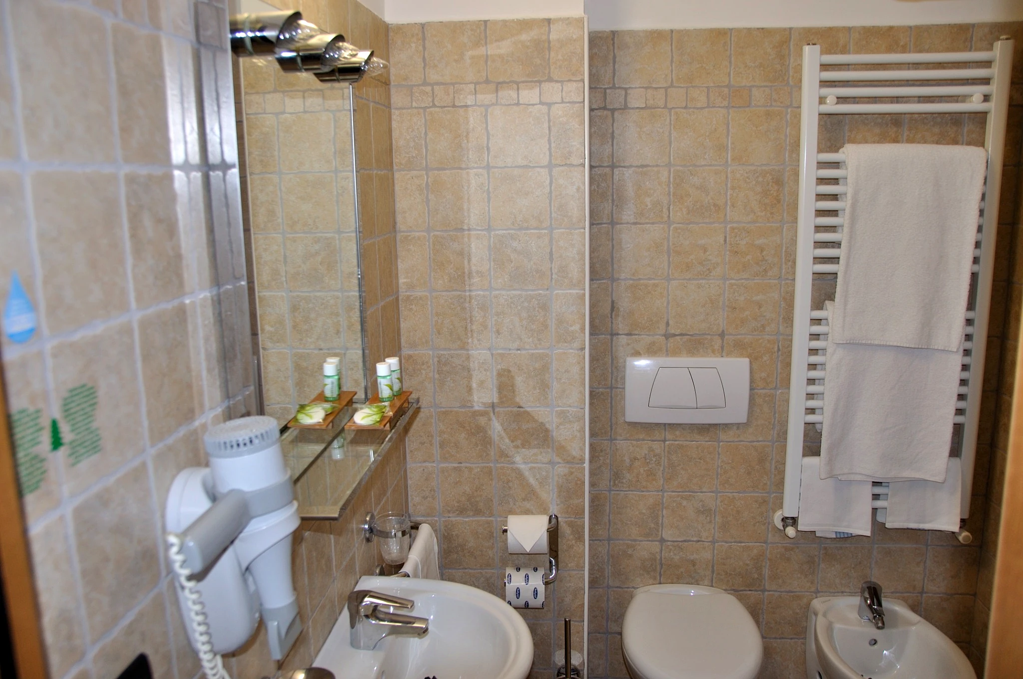 Camere Comfort all'Hotel Sud-Ovest 5